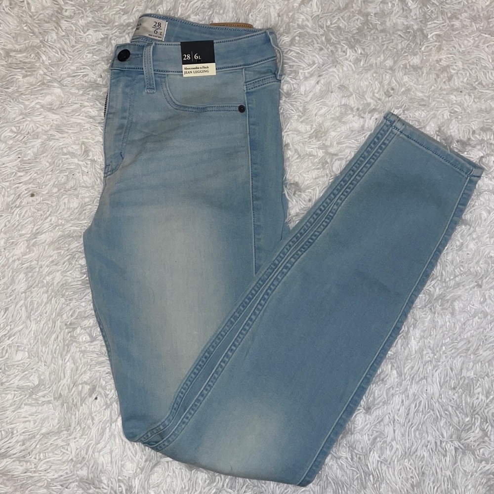 Abercrombie Women’s Jeans